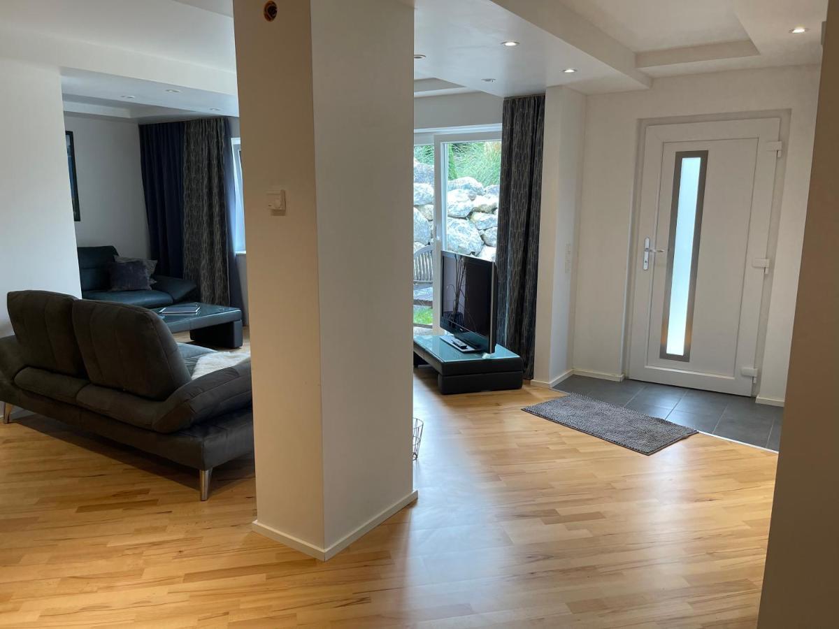 Moderne, Ruhige Ferienwohnung , Ideal Zum Abschalten Hadamar Kültér fotó