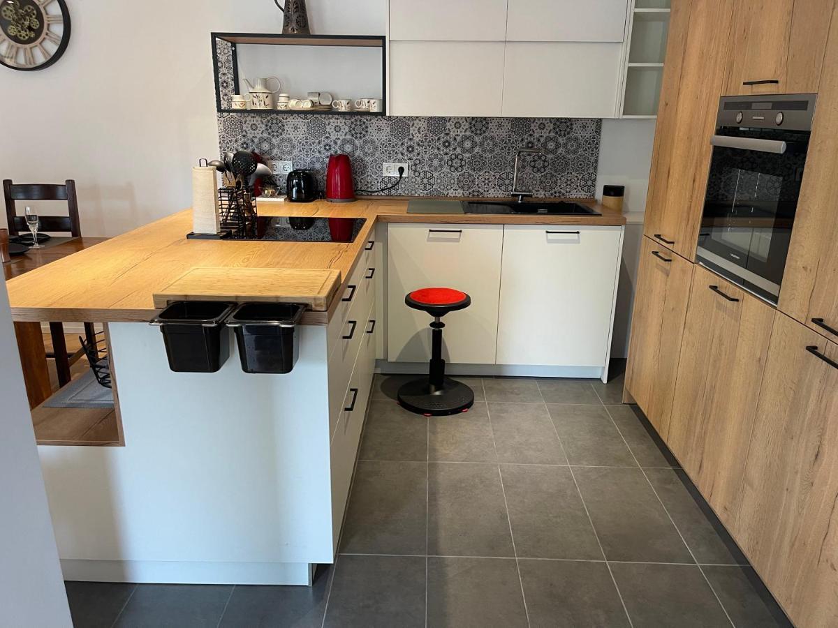 Moderne, Ruhige Ferienwohnung , Ideal Zum Abschalten Hadamar Kültér fotó