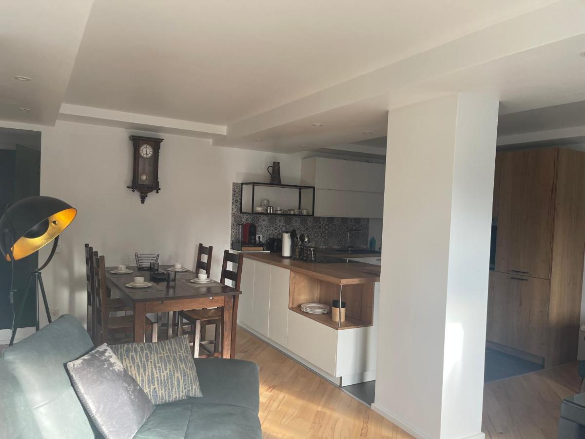 Moderne, Ruhige Ferienwohnung , Ideal Zum Abschalten Hadamar Kültér fotó