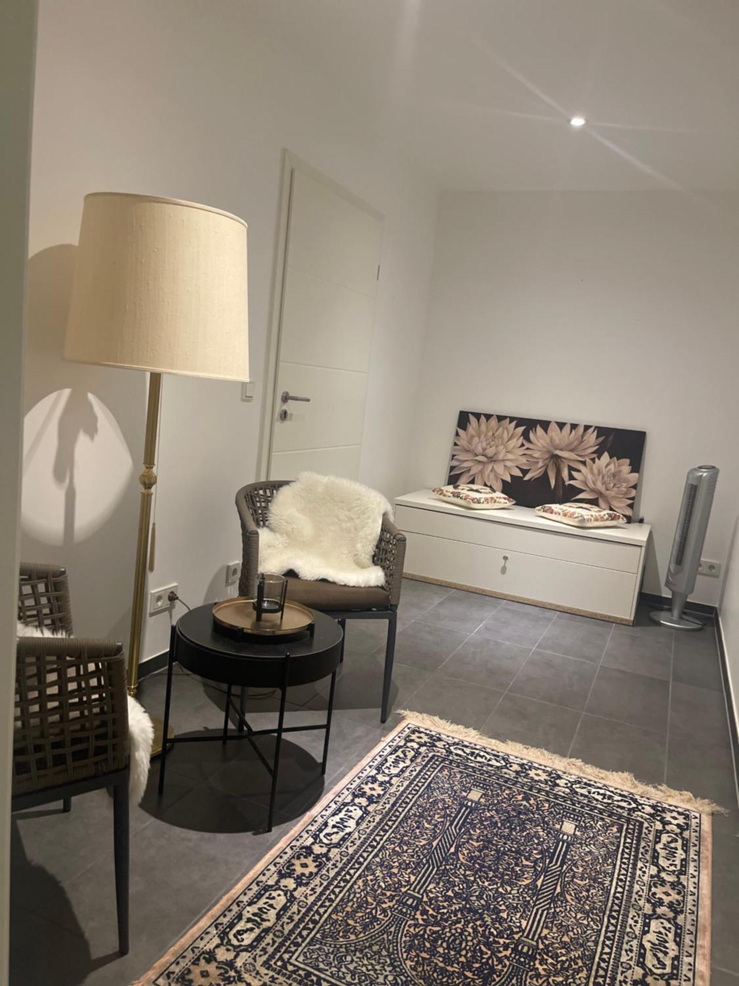 Moderne, Ruhige Ferienwohnung , Ideal Zum Abschalten Hadamar Kültér fotó